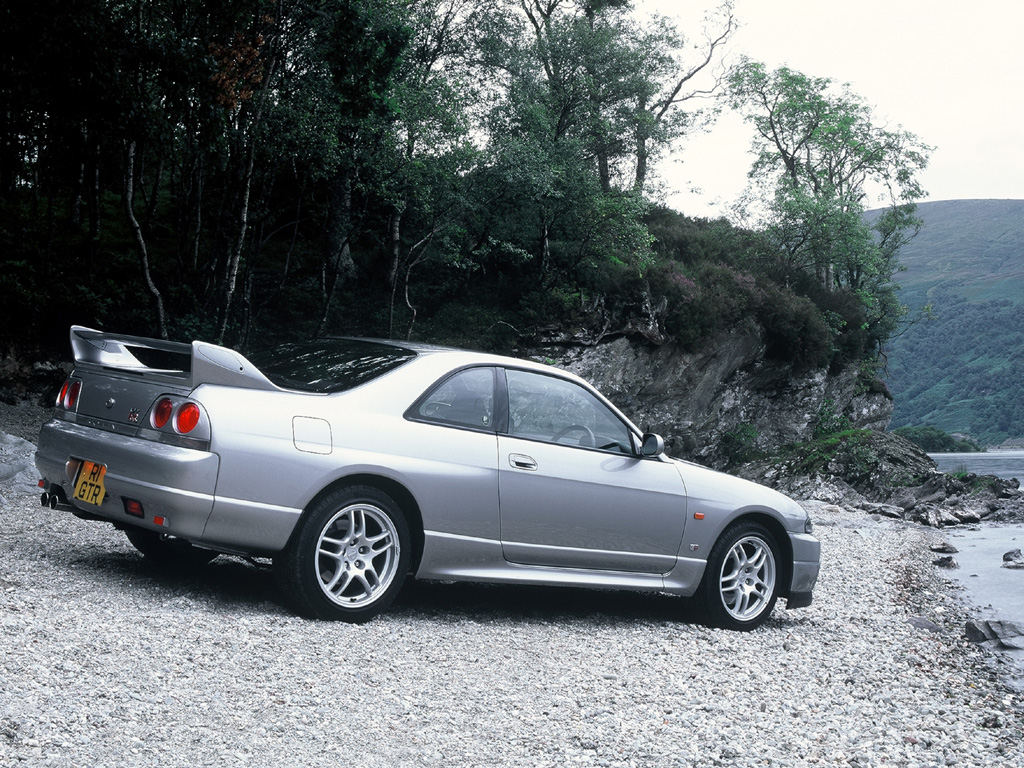 Nissan skyline gtr r33 fuel consumption #10